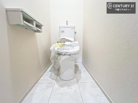 gC 1E2KɃgC܂I̖Zԑт҂ɂ݂łˁBƂ̂gCłꂪ₷łI