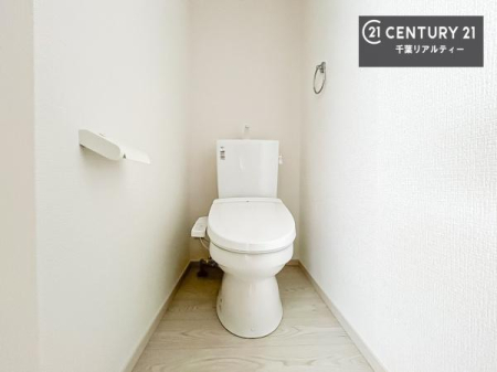 gC 1E2KɃgC܂I̖Zԑт҂ɂ݂łˁBƂ̂gCłꂪ₷łI