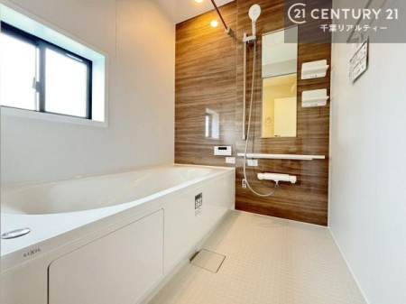  l͋̕C̃oX[́AoĂăoX^C[I
d撣Ă邲JɂD݂̓̓܂āAył݂Ă͂ł傤H