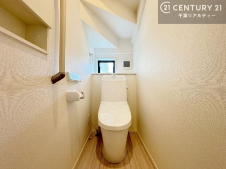 gC 1E2KɃgC܂I̖Zԑт҂ɂ݂łˁBƂ̂gCłꂪ₷łI