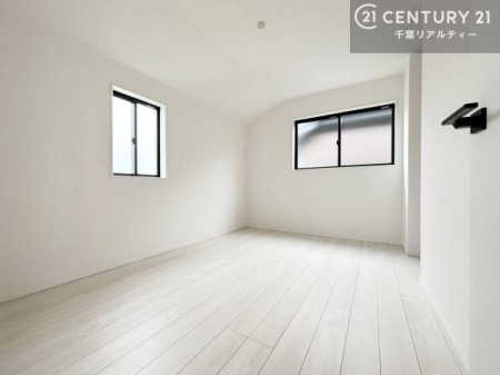 m VvɃfUCĂ邽߁AƋIт܂I
Cɓ̉ƋuĂ낰Ԃ邱Ƃł܂B