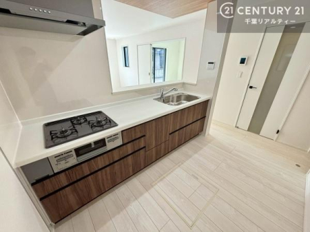 Lb` Ƃ肠钲Xy[XōƂ₷KȃLb`łI
qlƈꏏɂَqy߂LXXy[XłByԂɂȂ肻łˁI