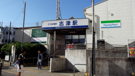 ӊ ywzuÉw( {)F880m