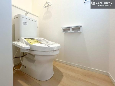 gC 1E2KɃgC܂I̖Zԑт҂ɂ݂łˁBƂ̂gCłꂪ₷łI