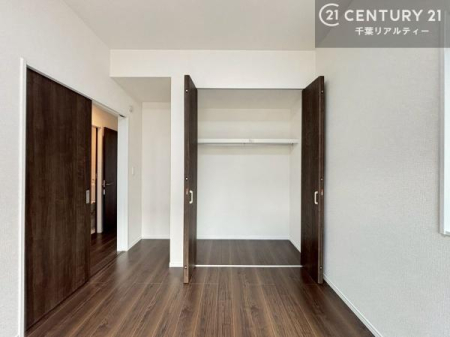 q VvɃfUCĂ邽߁AƋIт܂I
Cɓ̉ƋuĂ낰Ԃ邱Ƃł܂B
