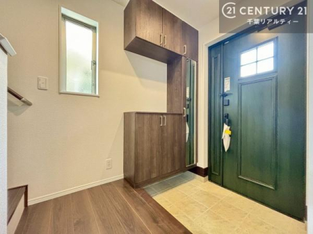  V[Y{bNXtȂ̂ŁAւЕt|₷łI
XbLւŌ˂JuԁÂSnԂo}Ă܂B
