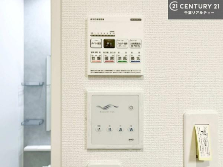 ̑ g[tĂ閣͓IȎdlłI~̓q[gVbN̗\hɂg܂B
J̓ł󕨂̂ŁA󕨂ߍ݂ɂI