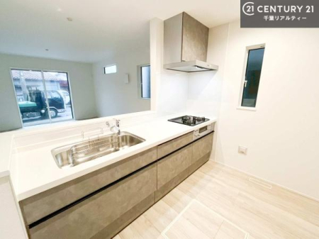 Lb` Ƃ₷VXeLb`łI[tĂ̂ŁAXy[XɕuȂčςނ̂ŁALXgāAKɍƂł܂I