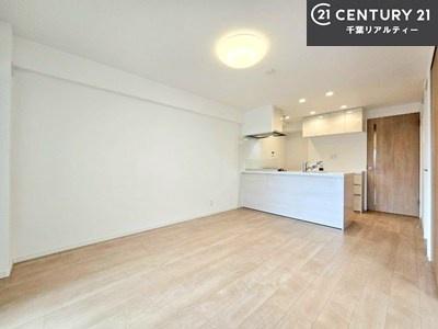 rO tH[ɂĔ܂ς́A܂ŐVẑ悤ȉKBʂ̂ȂƂԂŁASn悭߂܂B