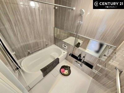  LXoXň̔tbVBL΂̂ŁAɂƐZ܂ˁĨoX^Cy݂ɂȂ܂B