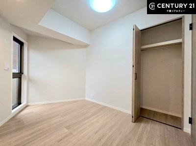 m ~joRj[ɖʂĂmłB邭肪ACł܂INāAOɏoĔwLт[ċzǂ}邱ƂołˁI