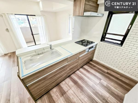 Lb` Ƃ肠钲Xy[XōƂ₷KȃLb`łI
qlƈꏏɂَqy߂LXXy[XłByԂɂȂ肻łˁI