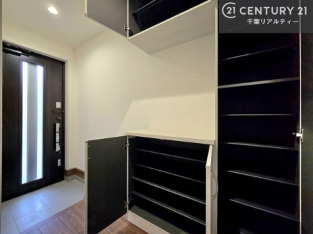  V[Y{bNXtȂ̂ŁAւЕt|₷łI
XbLւŌ˂JuԁÂSnԂo}Ă܂B

