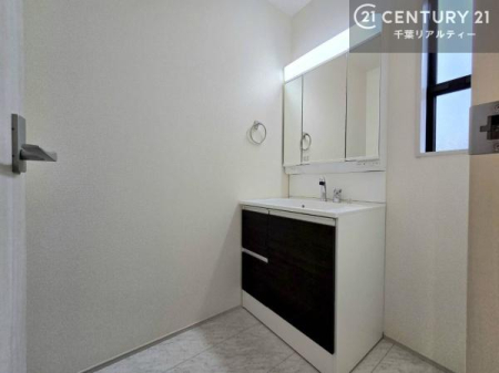 ʑEʏ t̖邢ʎłICɓւłĐɕۂƂł܂IRނ̂łς̎dオǂȂ܂ˁI