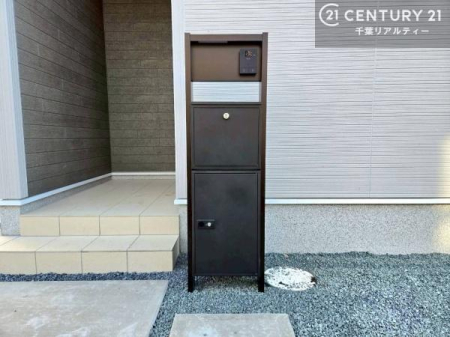 ���̑����n ��z�{�b�N�X�t���Ȃ̂ŗ��炪�������Ƒ����Ĕz�B�̎�Ԃ��Ȃ����ו����󂯎��ĕ֗��ł��I