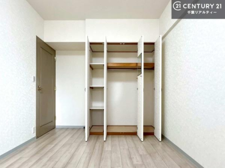 [ e[tI}ȂqlqĂU炩TbƕЕt܂ĨXy[X܂Ƃ肠邨o邱Ƃo܂I