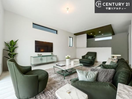 rO ƋCGp[XłBĴLXLDKI\t@[_CjOe[uuĂɂȂȂ̂ŉKɉ߂܂I
R~jP[V₷rOłI
