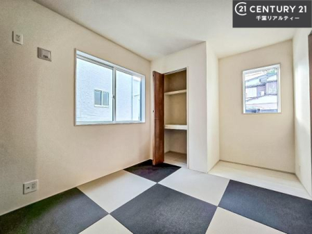 a ^^~̍肪炬^AbNXԁBĴaƂȂĂ܂B{l̐Suav̋ԁB䑐̍YԂ͖̂ЂƎoĂ܂I