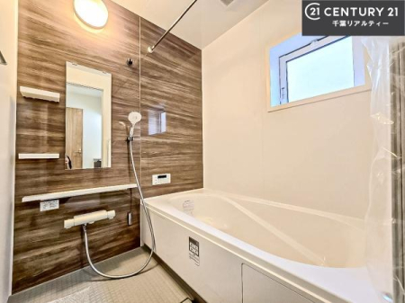  l͋̕C̃oX[́AoĂăoX^C[I
d撣Ă邲JɂD݂̓̓܂āAył݂Ă͂ł傤H
