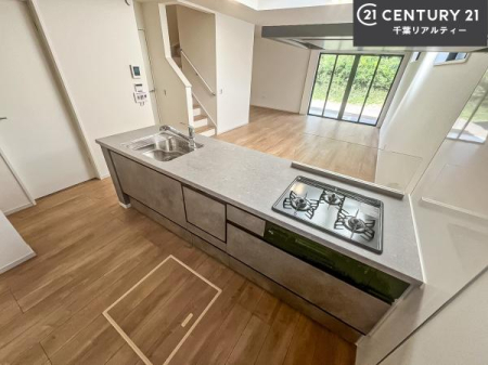 Lb` R͎Ôł̓isł܂B
OtłBXy[XLXĂ׍Ƃ₷Ig肪ǂVXeLb`łI