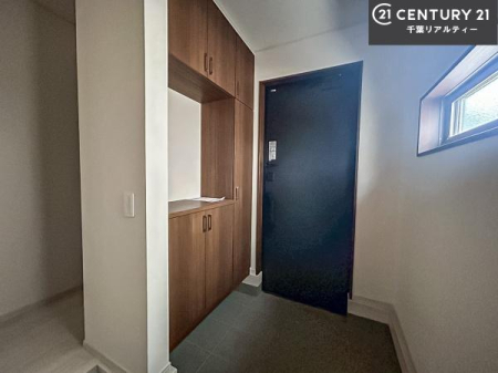  V[Y{bNXtȂ̂ŁAւЕt|₷łI
XbLւŌ˂JuԁÂSnԂo}Ă܂B̑ۂ͋̕C͑؂łˁI