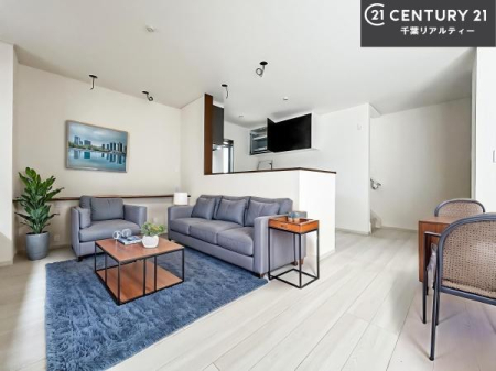 rO ƋCGp[XłBĴLXLDKI\t@[_CjOe[uuĂɂȂȂ̂ŉKɉ߂܂I
R~jP[V₷rOłI