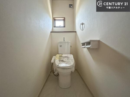 gC 1E2KɃgC܂I̖Zԑт҂ɂ݂łˁBƂ̂gCłꂪ₷łI