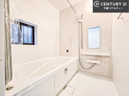  LXoXň̔tbVBL΂̂ŁAɂƐZ܂ˁI炩ȐŐ݌vĂ났̂ЂƎLӋ`ɖ킦oX[łB