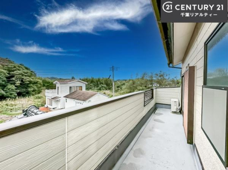 oRj[ zǍDȃoRj[łIꂽɂ͐nJIȎԂy߂܂B
