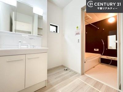 ʑEʏ Oʋdl̐ʏ́AgȂ݂₷I͎[ɂȂĂ܂BhC[₨ϓЕt̂ŐʑXbLƌ邱Ƃo܂I