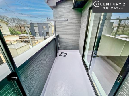 oRj[ zǍDȃoRj[łIꂽɂ͐nJIȎԂy߂܂B