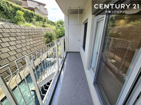 oRj[ zǍDȃoRj[łIꂽɂ͐nJIȎԂy߂܂B