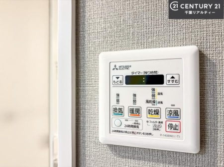 ̑ g[tĂ閣͓IȎdlłI~̓q[gVbN̗\hɂg܂B
J̓ł󕨂̂ŁA󕨂ߍ݂ɂI