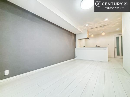 rO ĴLXLDKI\t@[_CjOe[uuĂɂȂȂ̂ŉKɉ߂܂IR~jP[V₷rOłI