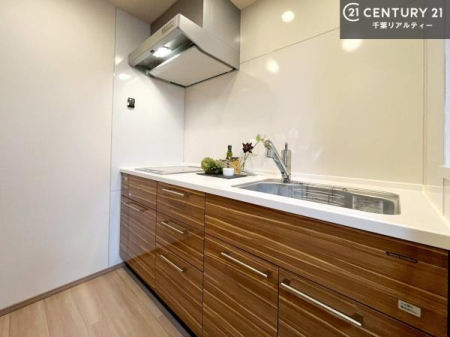 Lb` Ƃ₷VXeLb`łI[tĂ̂ŁAXy[XɕuȂčςނ̂ŁALXgāAKɍƂł܂I