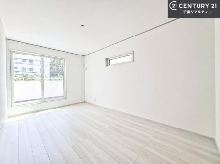 m oRj[ɖʂĂmłB邭肪ACł܂INāAOɏoĔwLт[ċzǂ}邱ƂołˁI