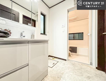 ʑEʏ Oʋdl̐ʏ́AgȂ݂₷I͎[ɂȂĂ܂BhC[₨ϓЕt̂ŐʑXbLƌ邱Ƃo܂I