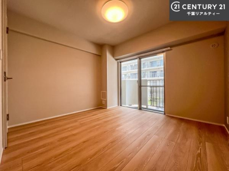 rOȊŐ VvɃfUCĂ邽߁AƋIт܂I
Cɓ̉ƋuĂ낰Ԃ邱Ƃł܂B