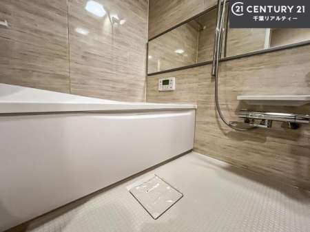  l͋̕C̃oX[́AoĂăoX^C[I
d撣Ă邲JɂD݂̓̓܂āAył݂Ă͂ł傤H