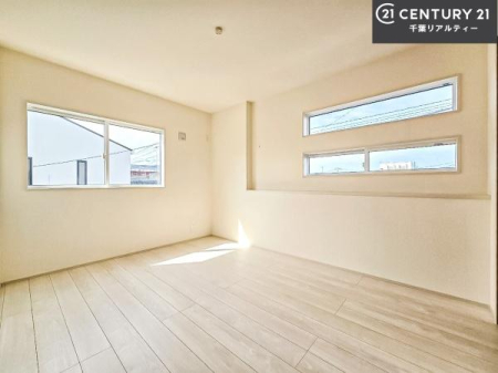 q |oȂ́Aql̂ƂĂSłI
[Xy[X[Ă̂ŎU炩TbƕЕt܂I