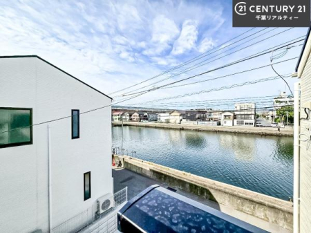 Z˂̒]ʐ^ ZXłI͂ɂ͍ȂA󂪍LJAz傫Ղ邱Ƃ܂IC̗ǂʂ蔲X݂łI