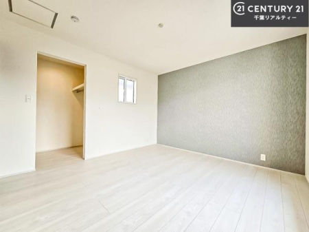 Q [Xy[XĂ܂IXbLڂ鎖ł܂ˁB
ƋI΂ȂVvȃfUCׁ̈AƋI΂Cɓ̋ԍ肪łłˁB