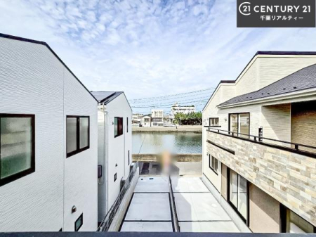 Z˂̒]ʐ^ ZXłI͂ɂ͍ȂA󂪍LJAz傫Ղ邱Ƃ܂IC̗ǂʂ蔲X݂łI