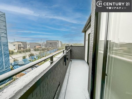 oRj[ zǍDȃoRj[łIꂽɂ͐nJIȎԂy߂܂B
