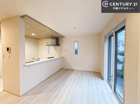 rO Dz܂肪rOłċSn̗ǂԂoĂ܂I
났̎Ԃ߂܂I