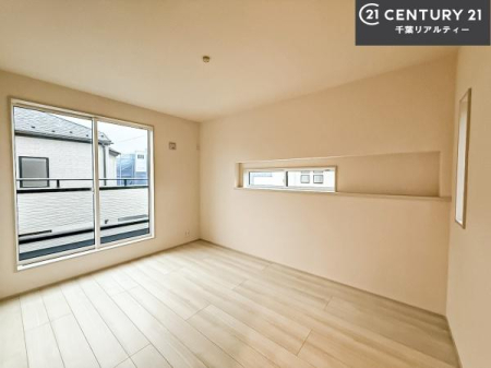 m oRj[ɖʂĂmłB邭肪ACł܂INāAOɏoĔwLт[ċzǂ}邱ƂołˁI