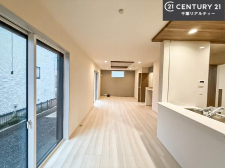 rO ĴLXLDKI\t@[_CjOe[uuĂɂȂȂ̂ŉKɉ߂܂IR~jP[V₷rOłI