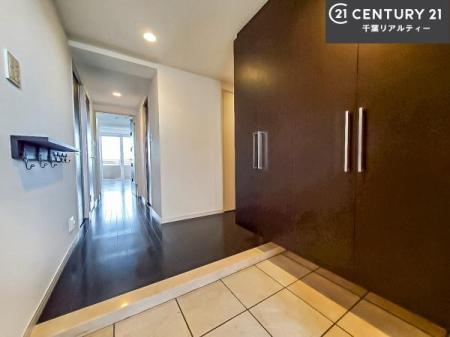  V[Y{bNXtȂ̂ŁAւЕt|₷łI
XbLւŌ˂JuԁÂSnԂo}Ă܂B