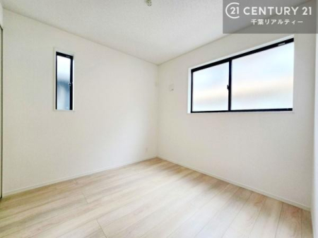 q |oȂ́Aql̂ƂĂSłI