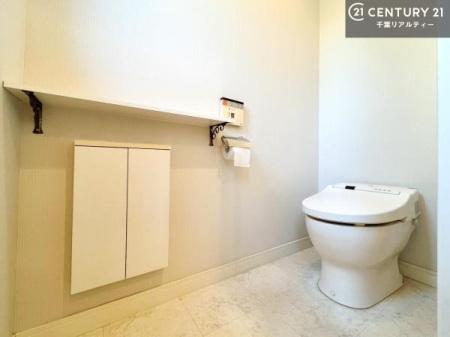 gC 1E2KɃgC܂I̖Zԑт҂ɂ݂łˁBƂ̂gCłꂪ₷łI